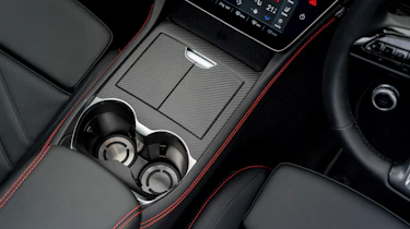 Maserati Grecale Trofeo - interior detail