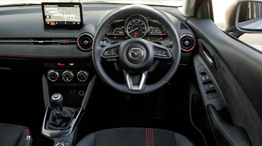 Mazda 2 - interior