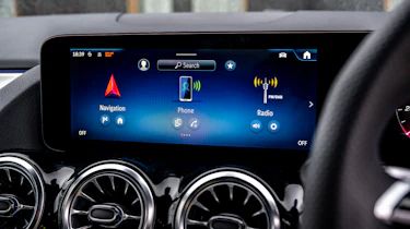 Mercedes B-Class - infotainment touchscreen