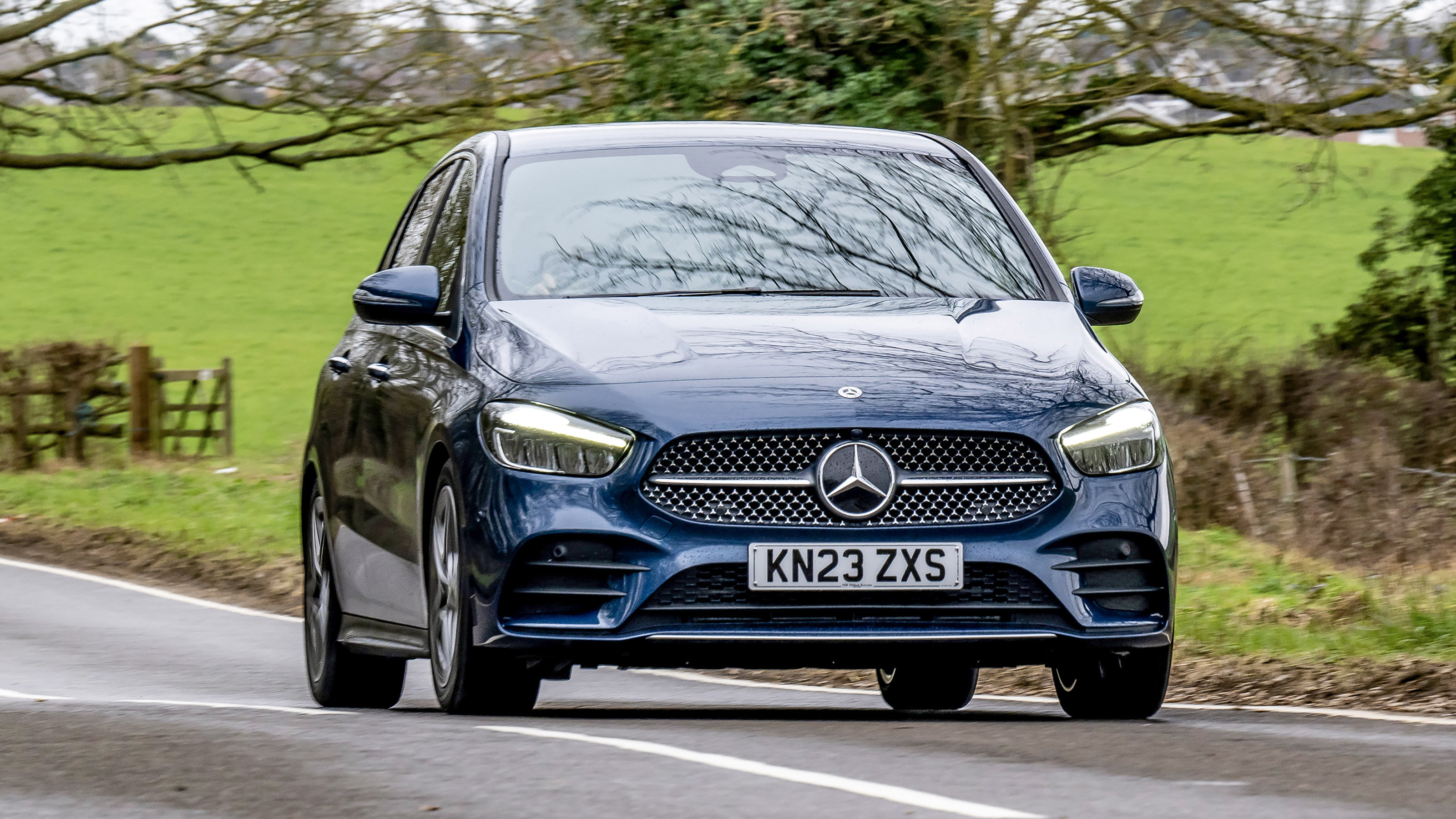 Mercedes B-Class - full front