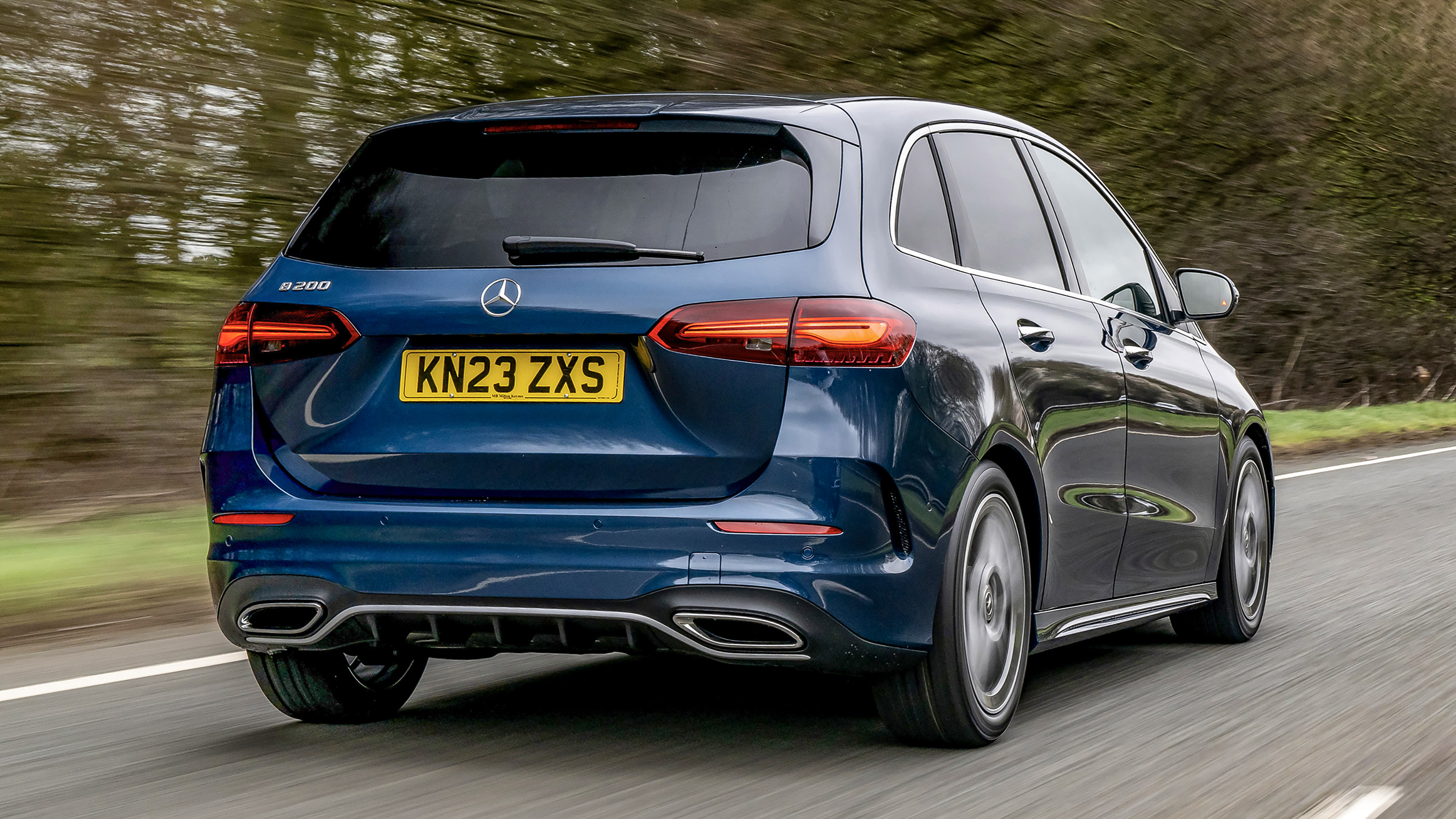 Mercedes B-Class - rear tracking