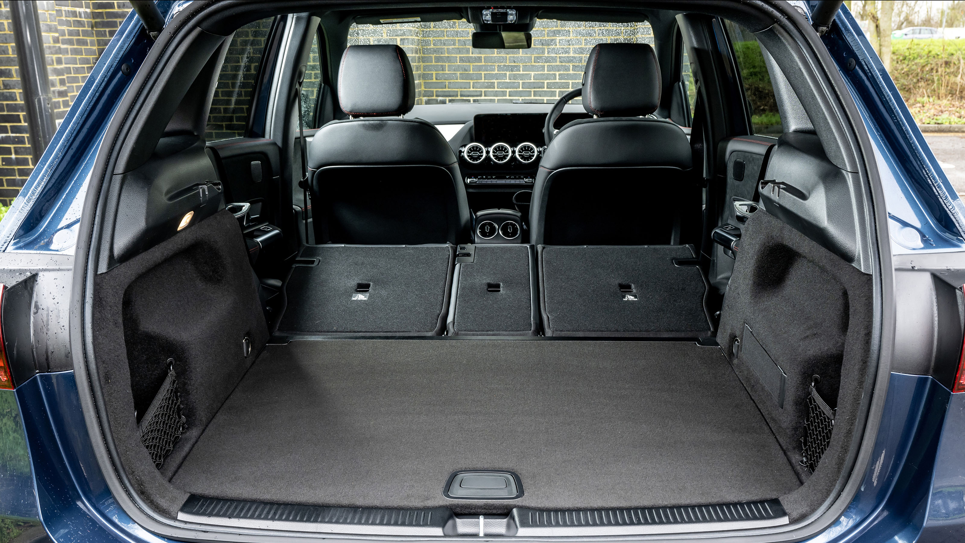 Mercedes B-Class - boot