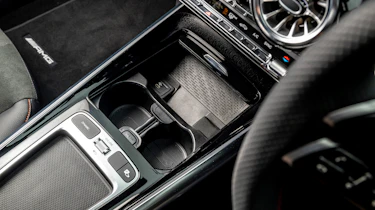 Mercedes B-Class - wireless charging pad