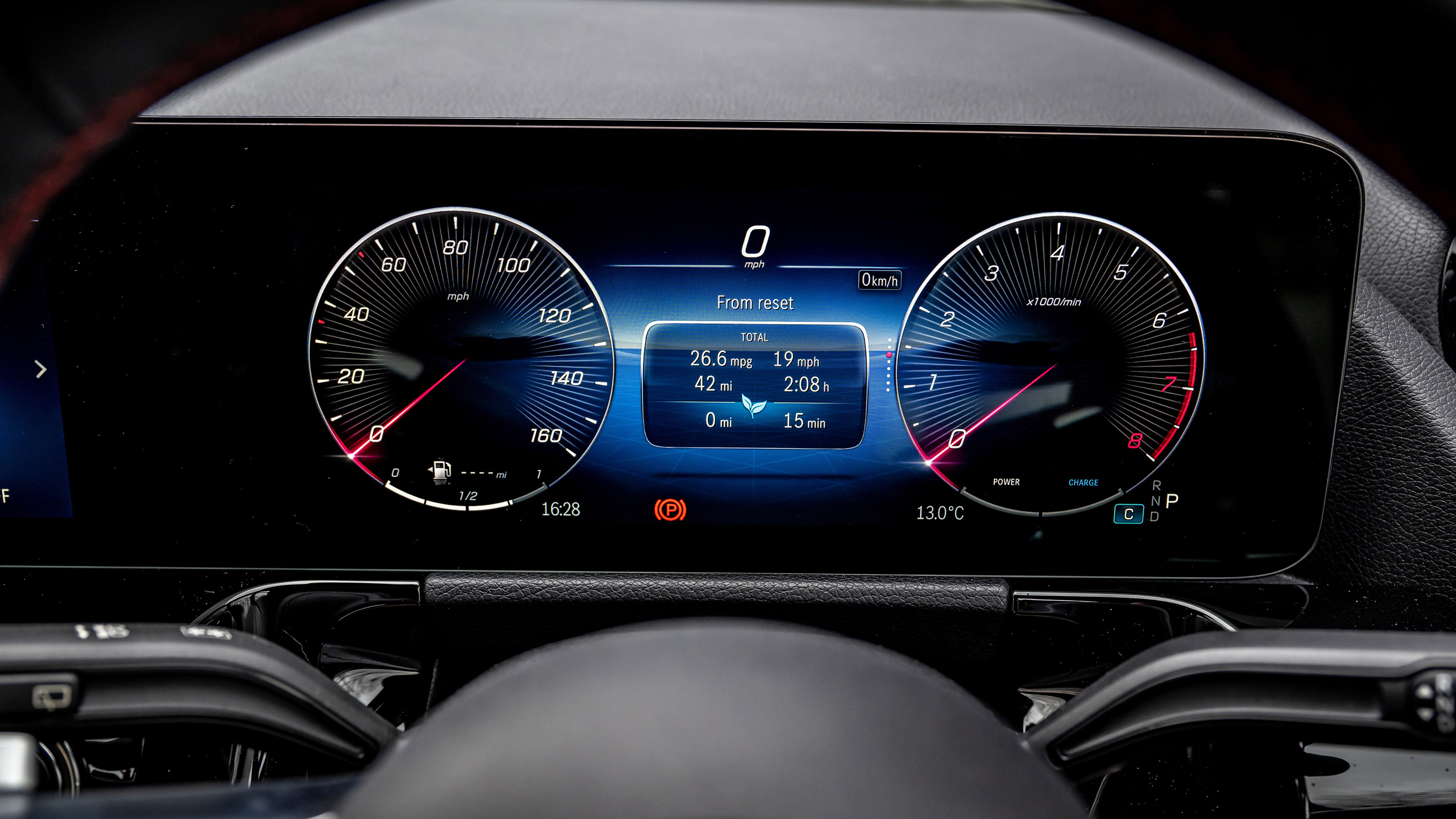 Mercedes B-Class - digital driver's display