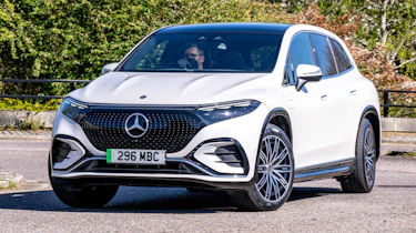 Mercedes EQS SUV UK - front cornering