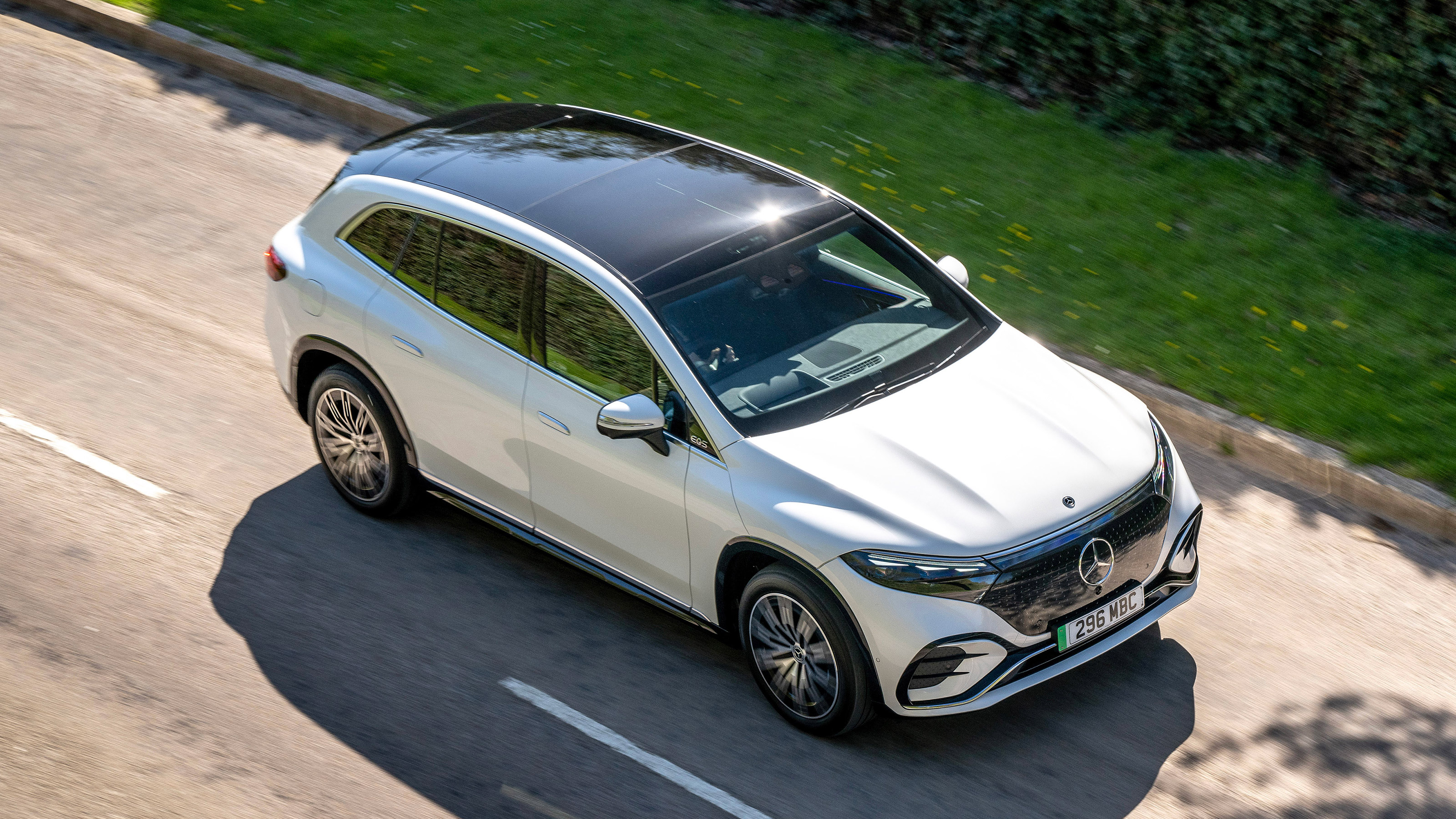 Mercedes EQS SUV UK - above