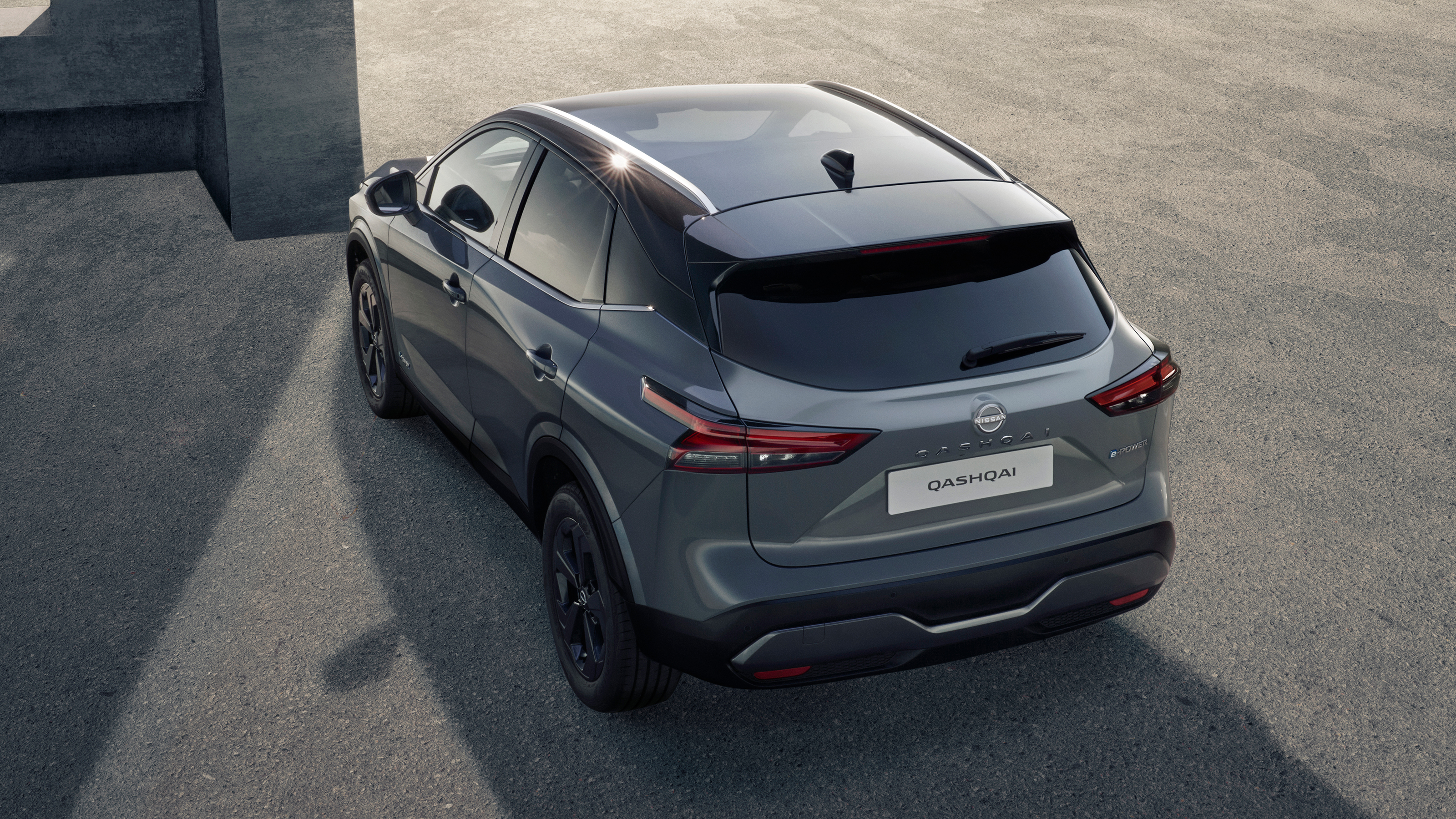 Nissan Qashqai e-Power Kuro Edition - rear top-down view