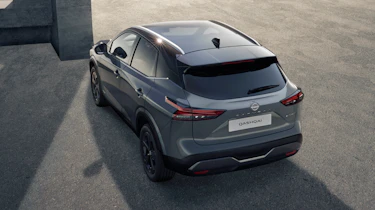 Nissan Qashqai e-Power Kuro Edition - rear top-down view