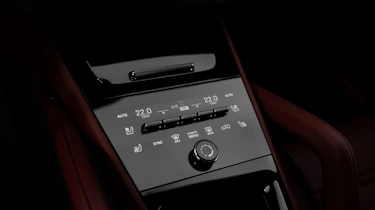 Porsche Cayenne E-Hybrid - centre console