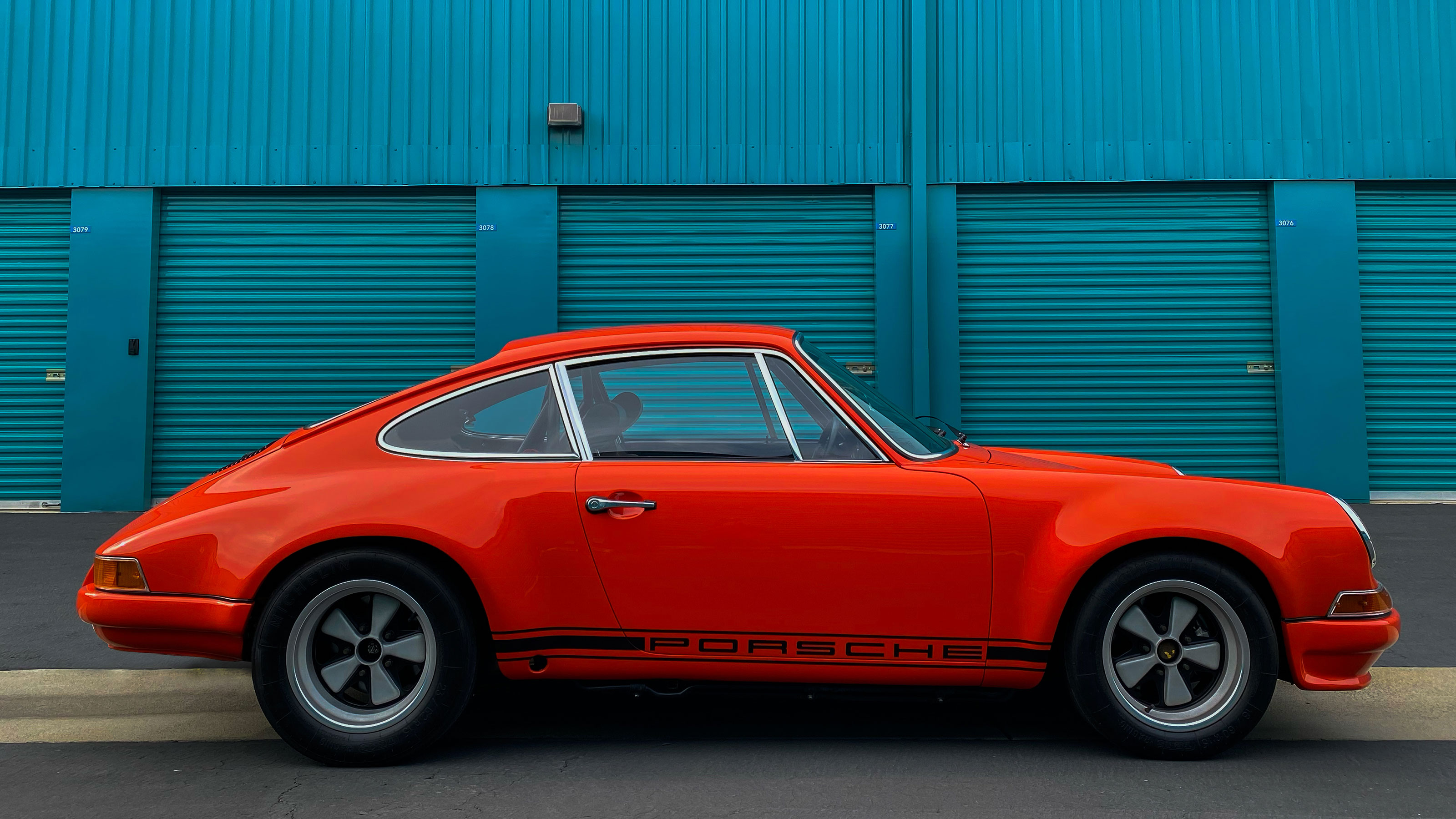 Porsche 911 ST from Everrati - full side