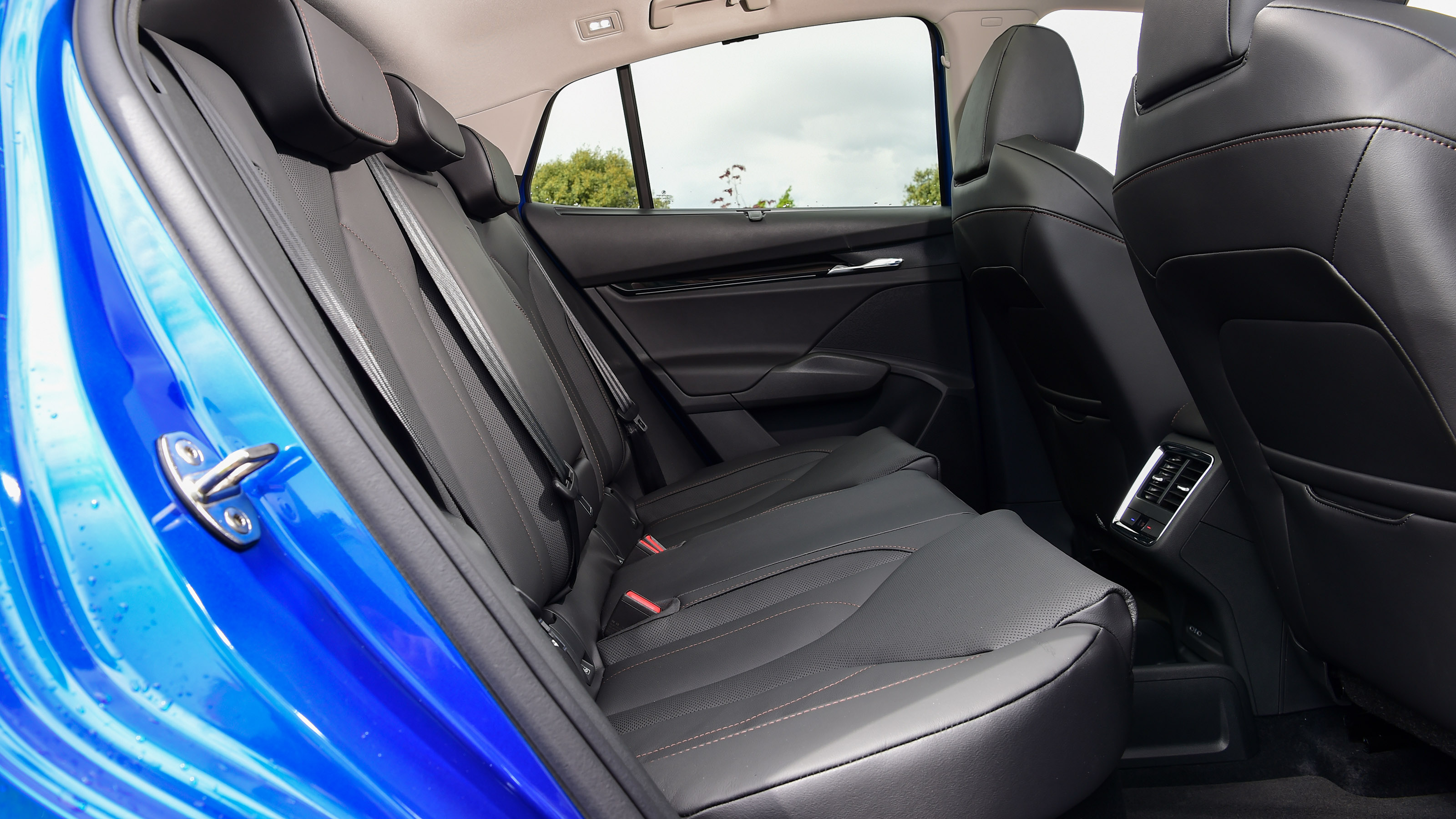 Skoda Enyaq Coupe - rear seats