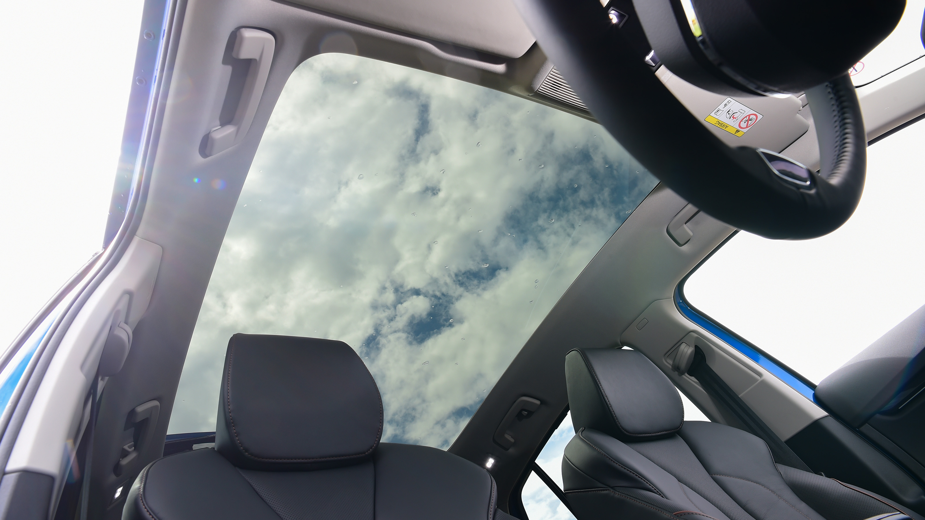 Skoda Enyaq Coupe - sunroof