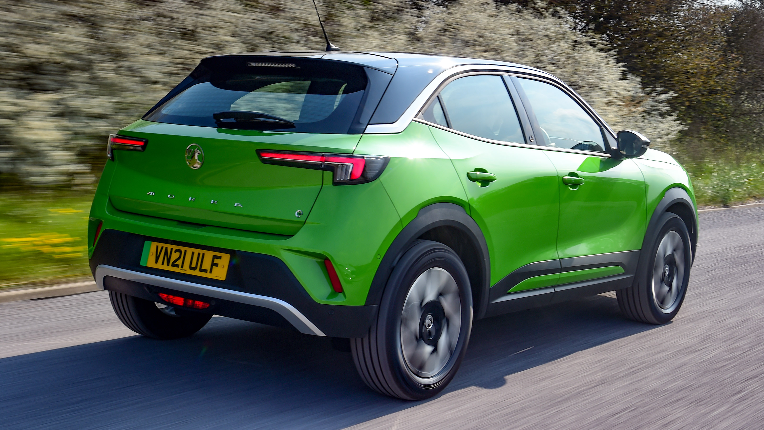 Vauxhall Mokka Electric - rear tracking