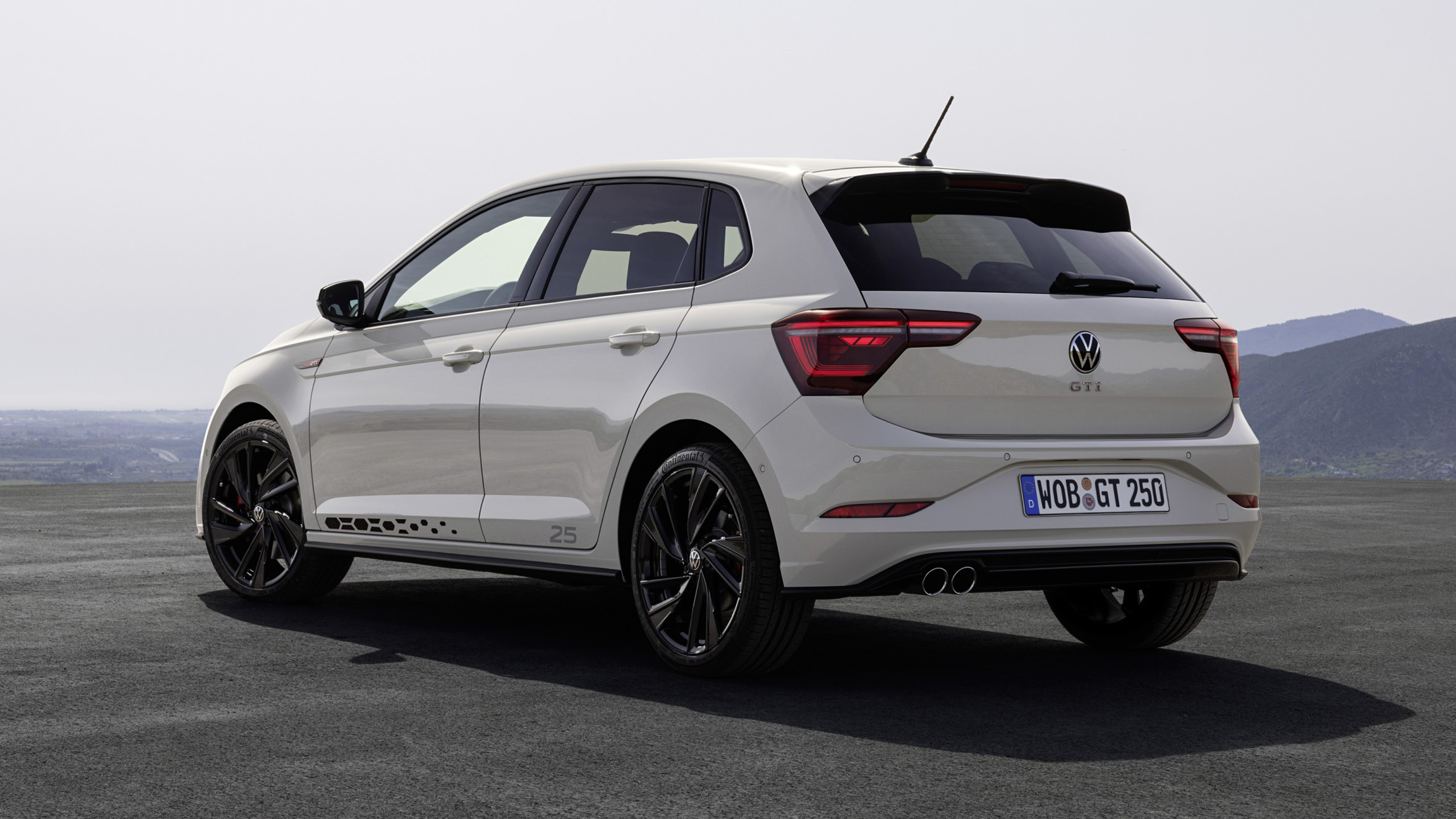 Volkswagen GTI Edition 25 - rear static