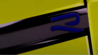 Volkswagen Golf R 333 - front wing badge