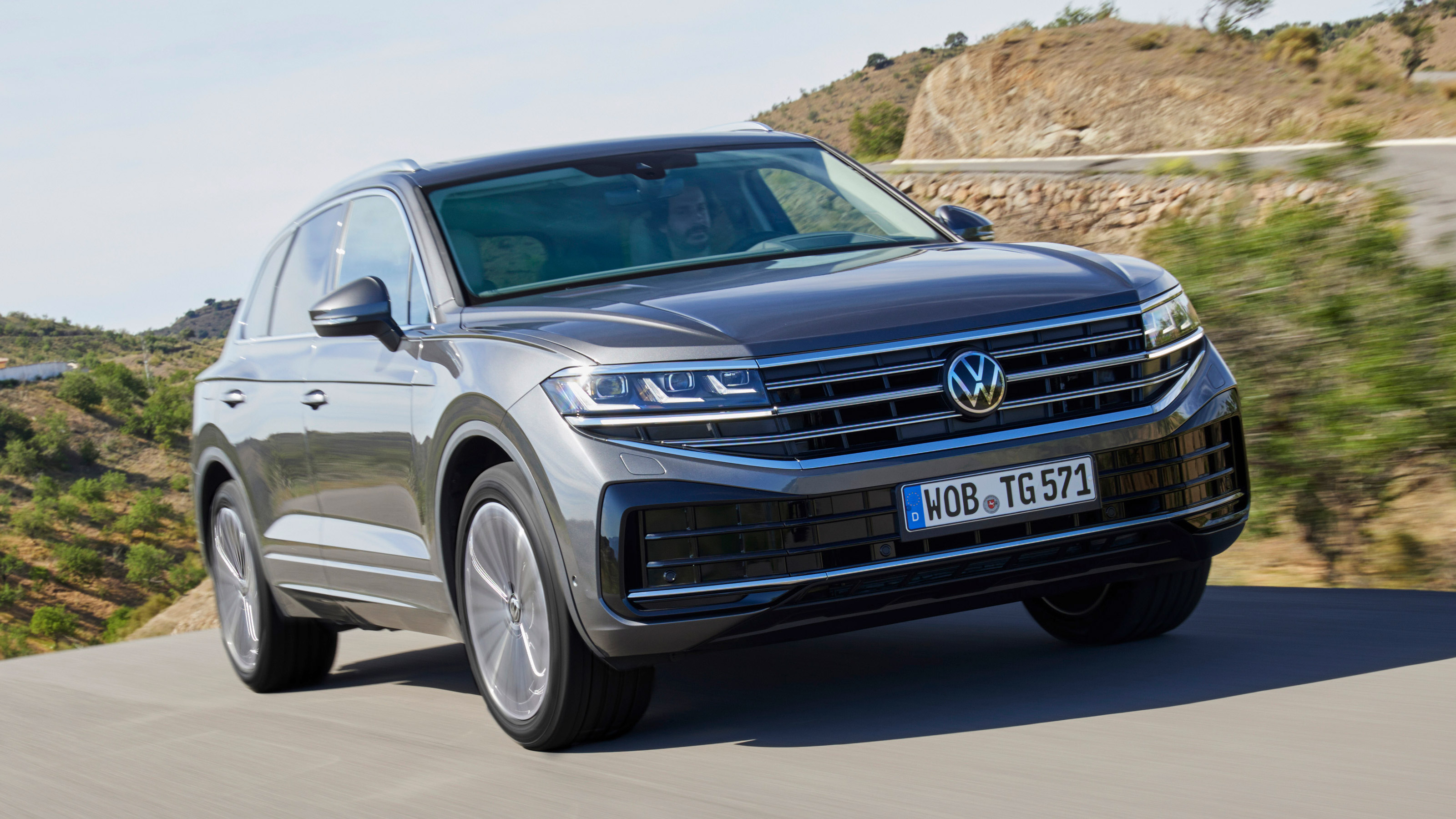 Volkswagen Touareg facelift - front