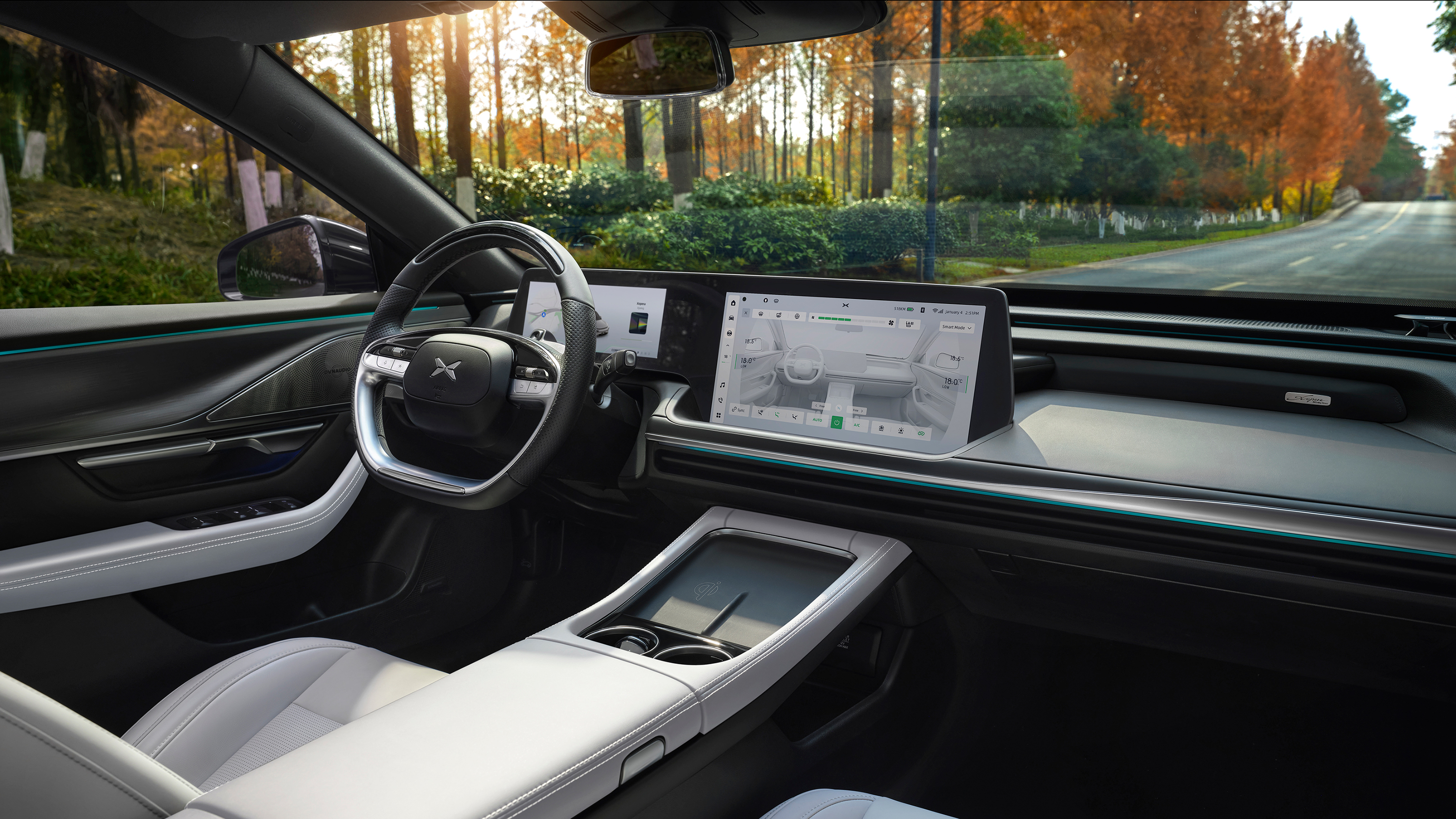 XPeng P7 - interior