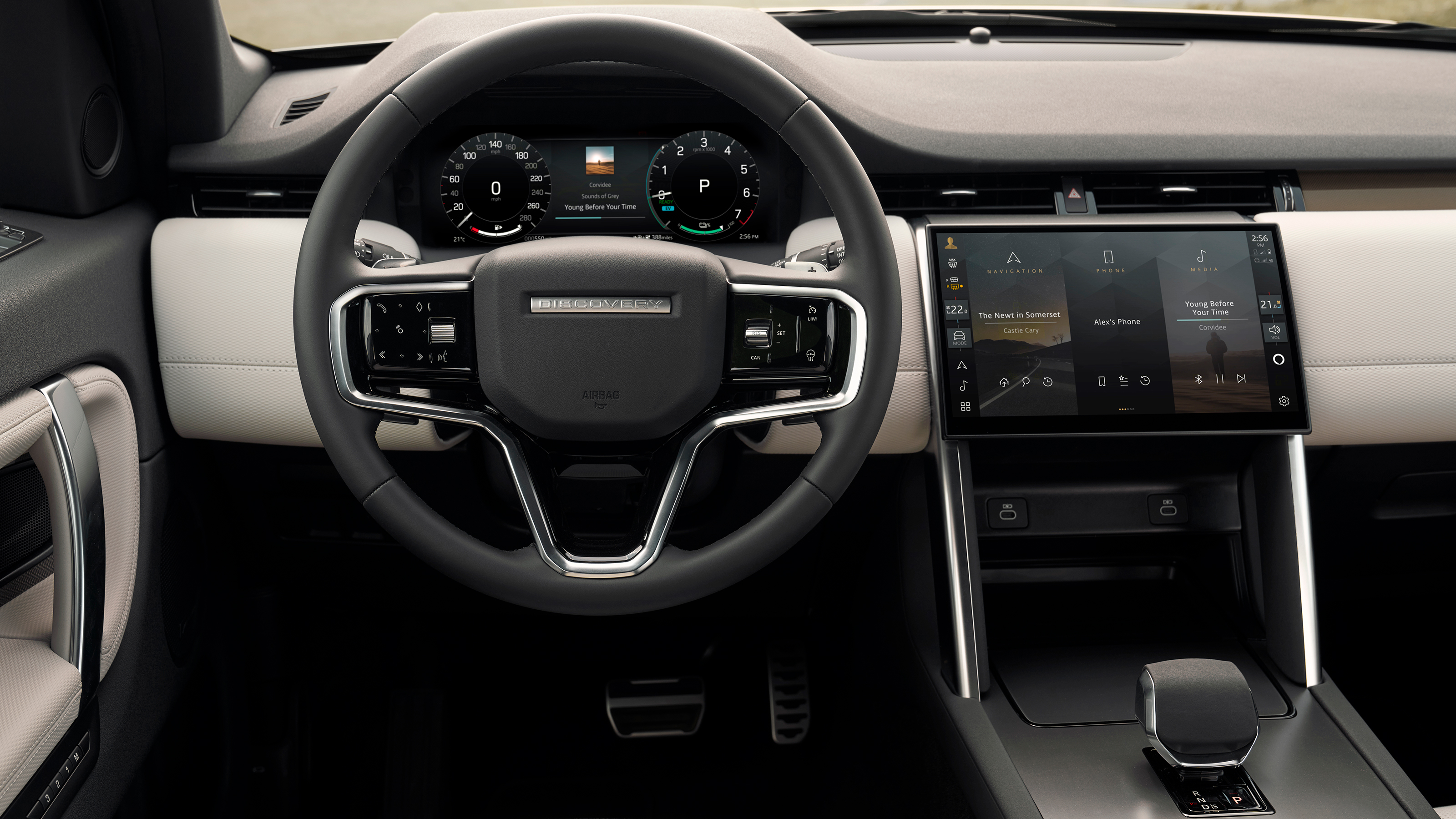 2023 Land Rover Discovery Sport - dashboard