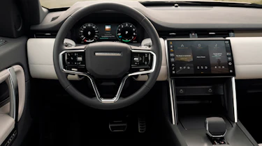 2023 Land Rover Discovery Sport - dashboard