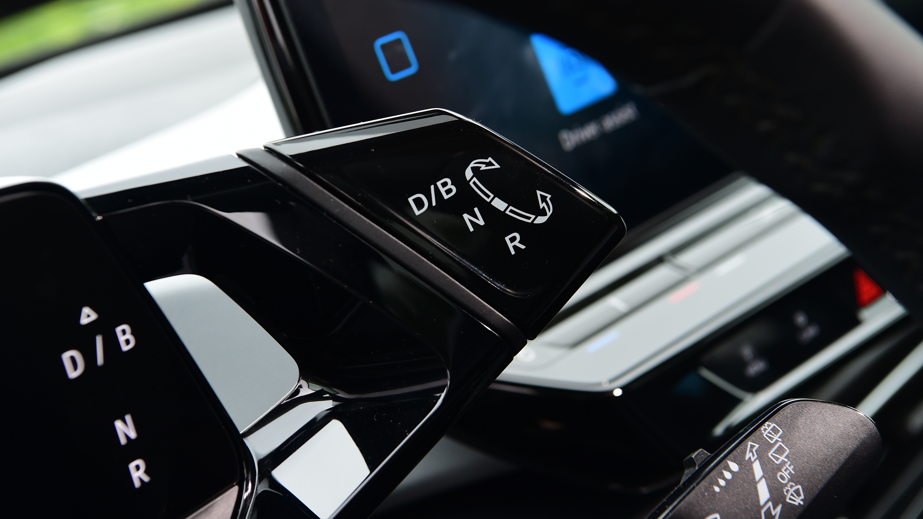 2023 Volkswagen ID.3 - gear selector