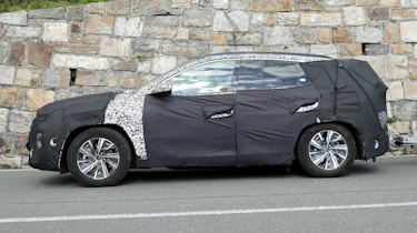 2024 Hyundai tucson (camouflaged) - side