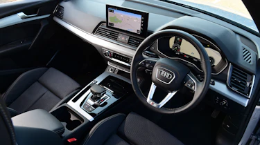 Audi Q5 - cabin