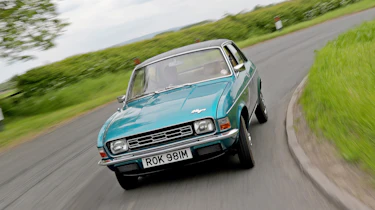 Austin Allegro - front cornering