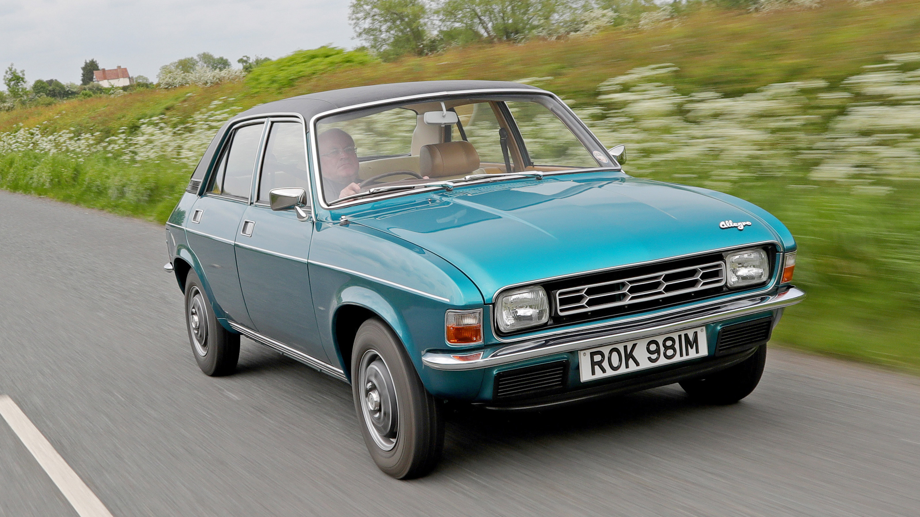 Austin Allegro - front tracking