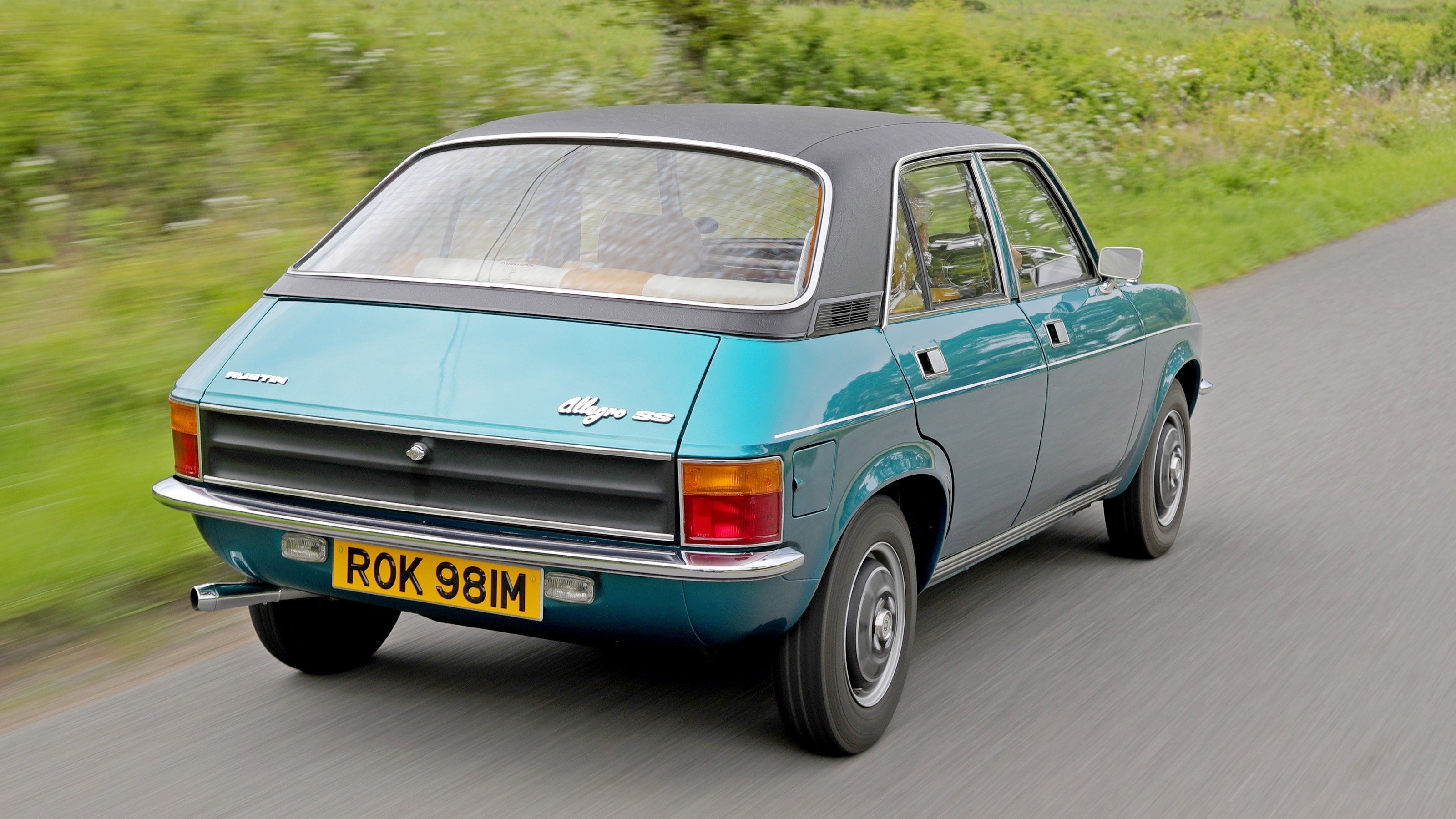 Austin Allegro - rear tracking