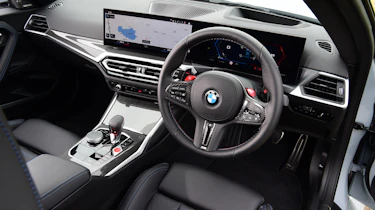 BMW M2 - dash