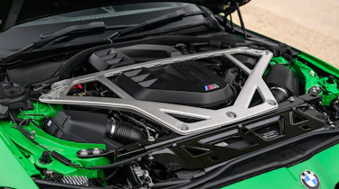 BMW M3 CS - engine bay