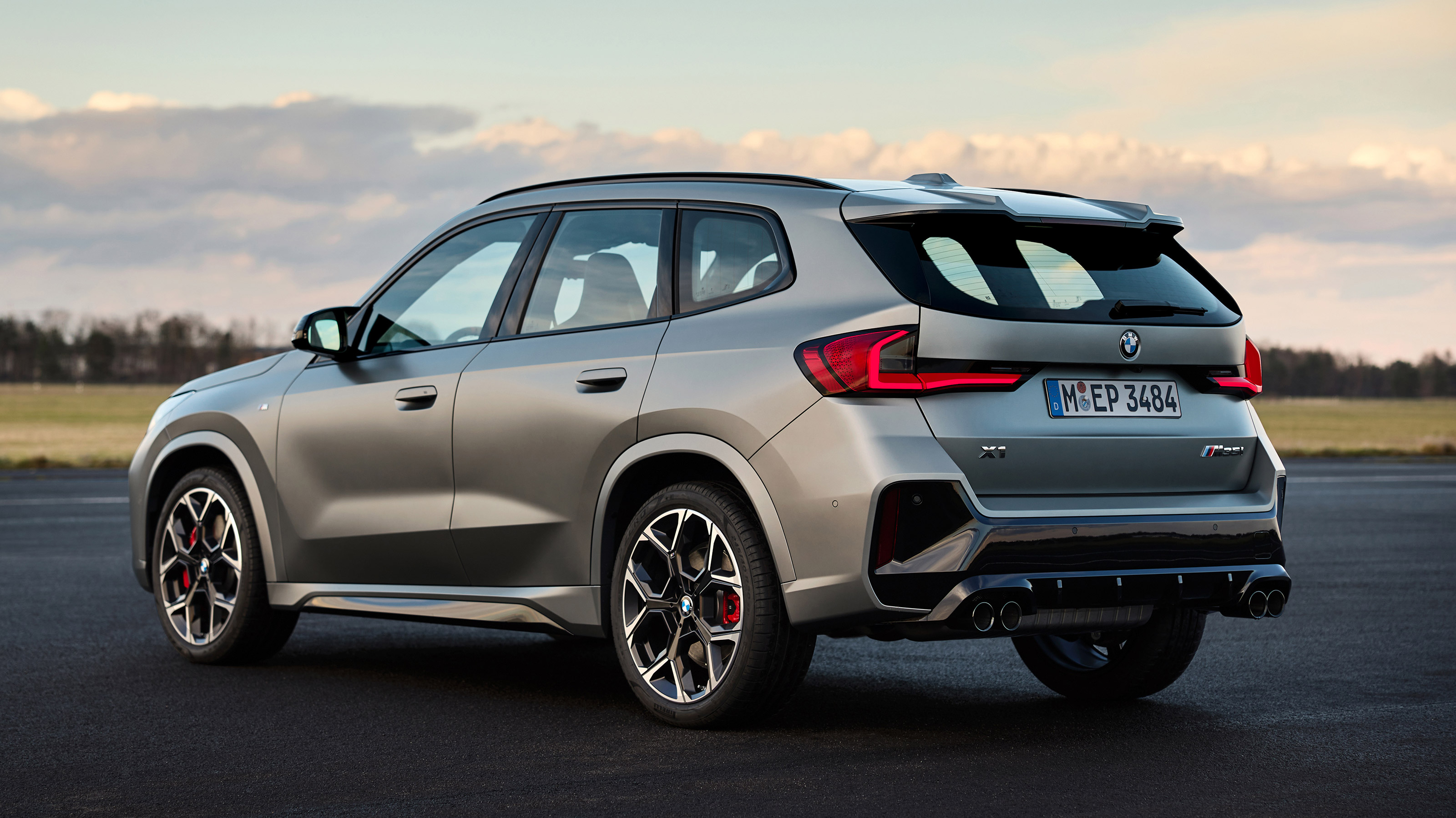 BMW X1 M35i - rear static