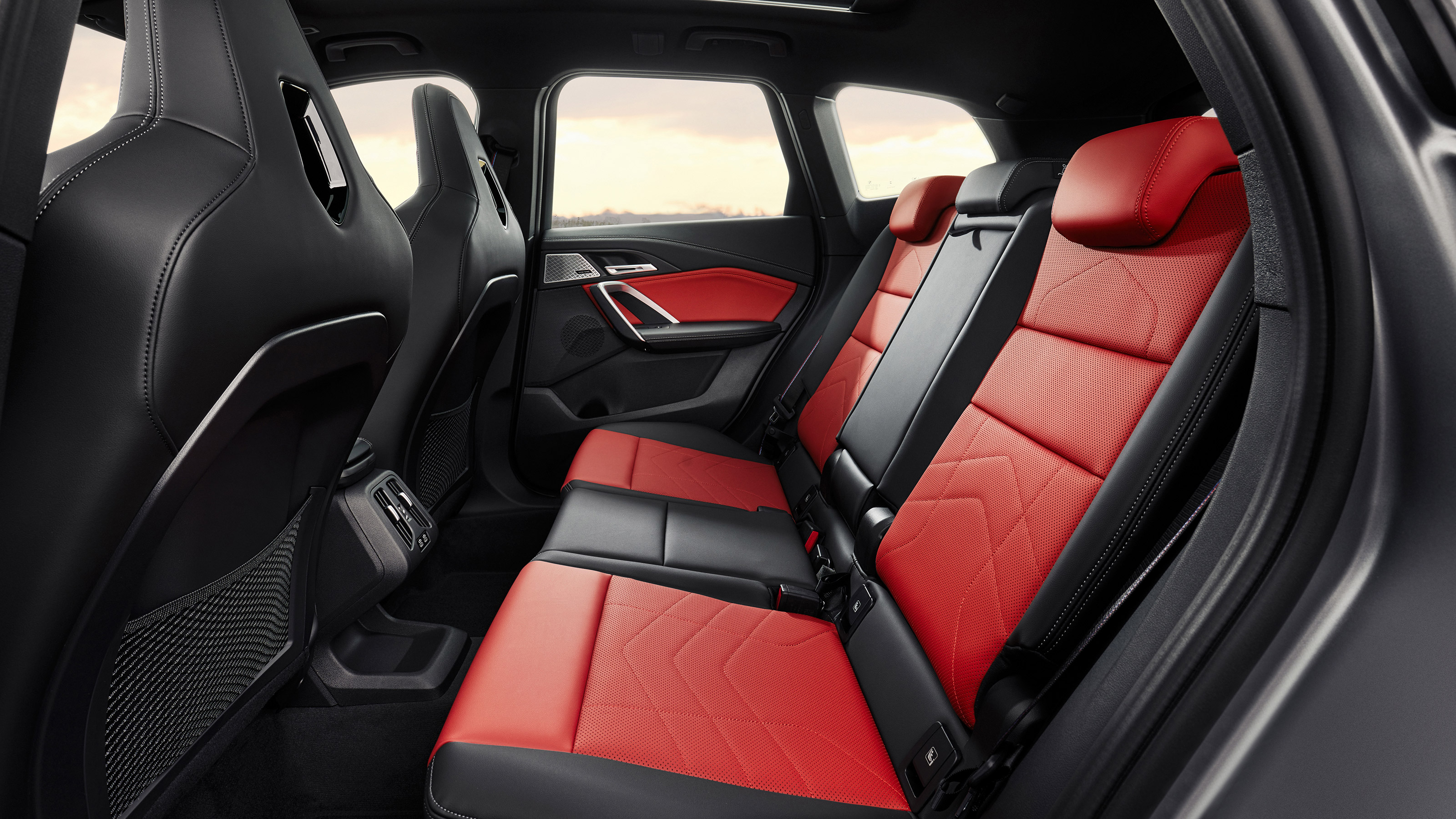 BMW X1 M35i - rear seats