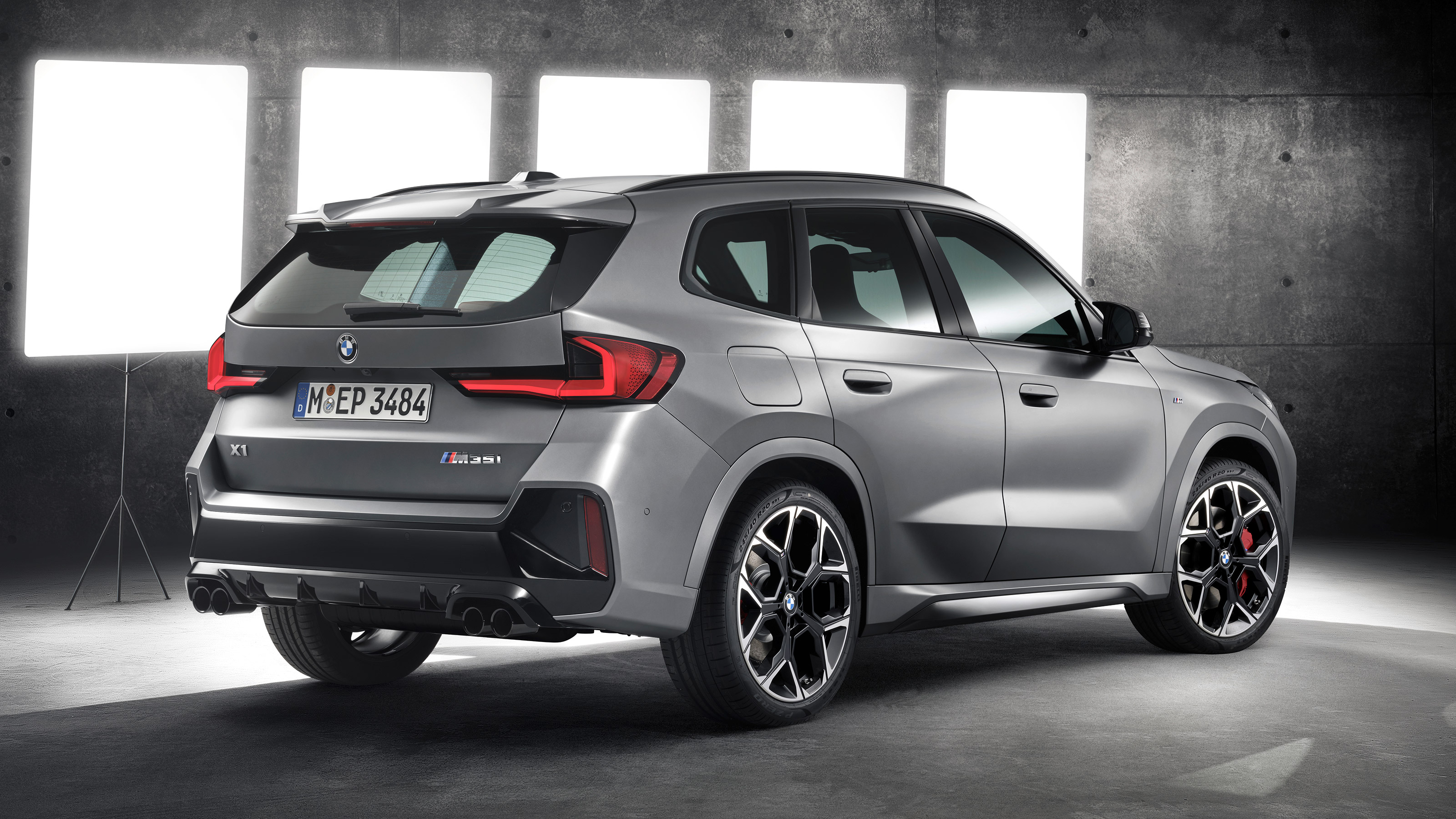 BMW X1 M35i - rear static