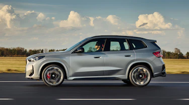 BMW X1 M35i - side