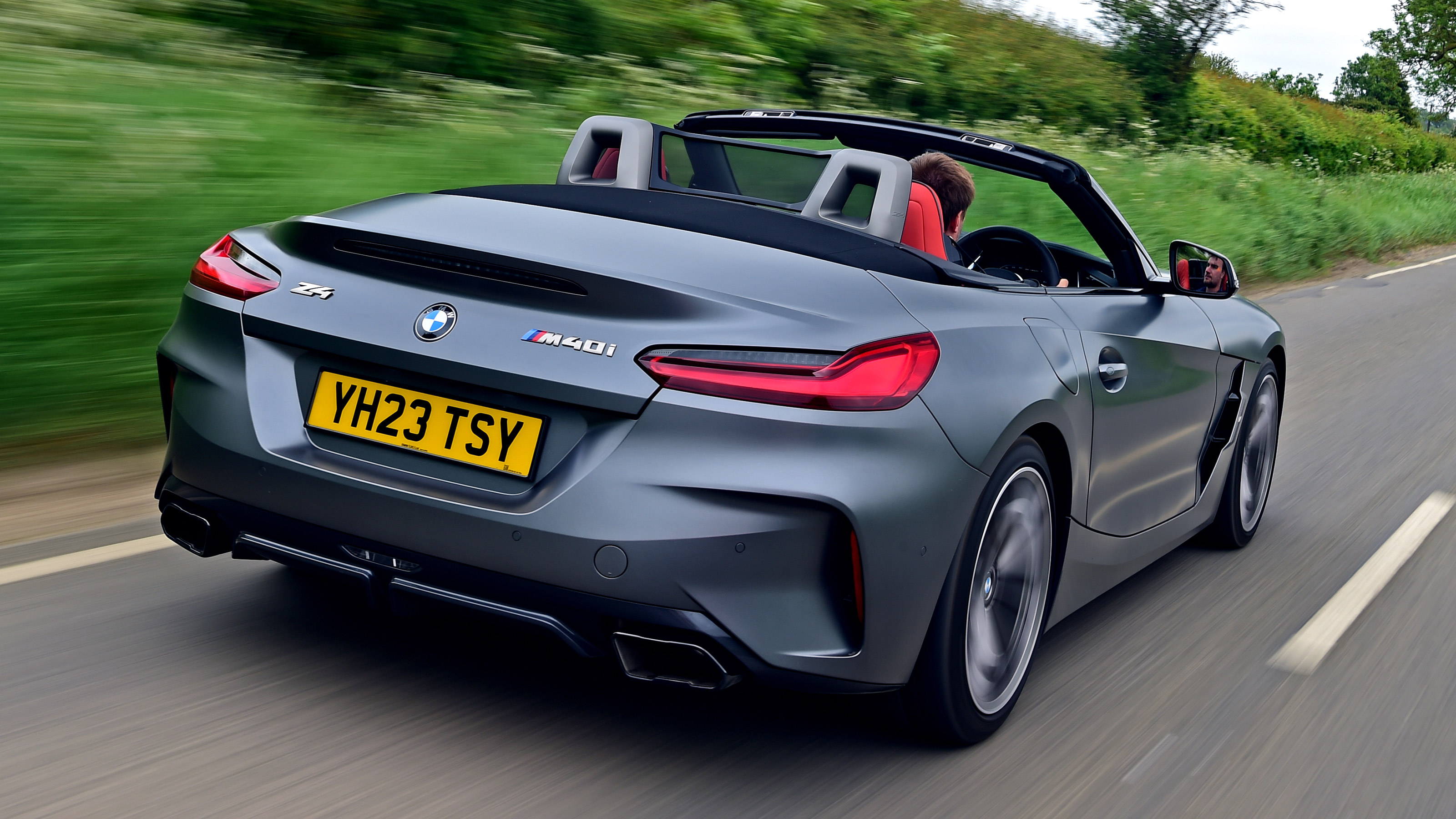 BMW Z4 M40i - rear