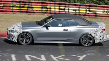 2024 BMW 4 Series cabrio - side tracking