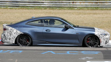 2024 BMW 4 Series Coupe - side 2