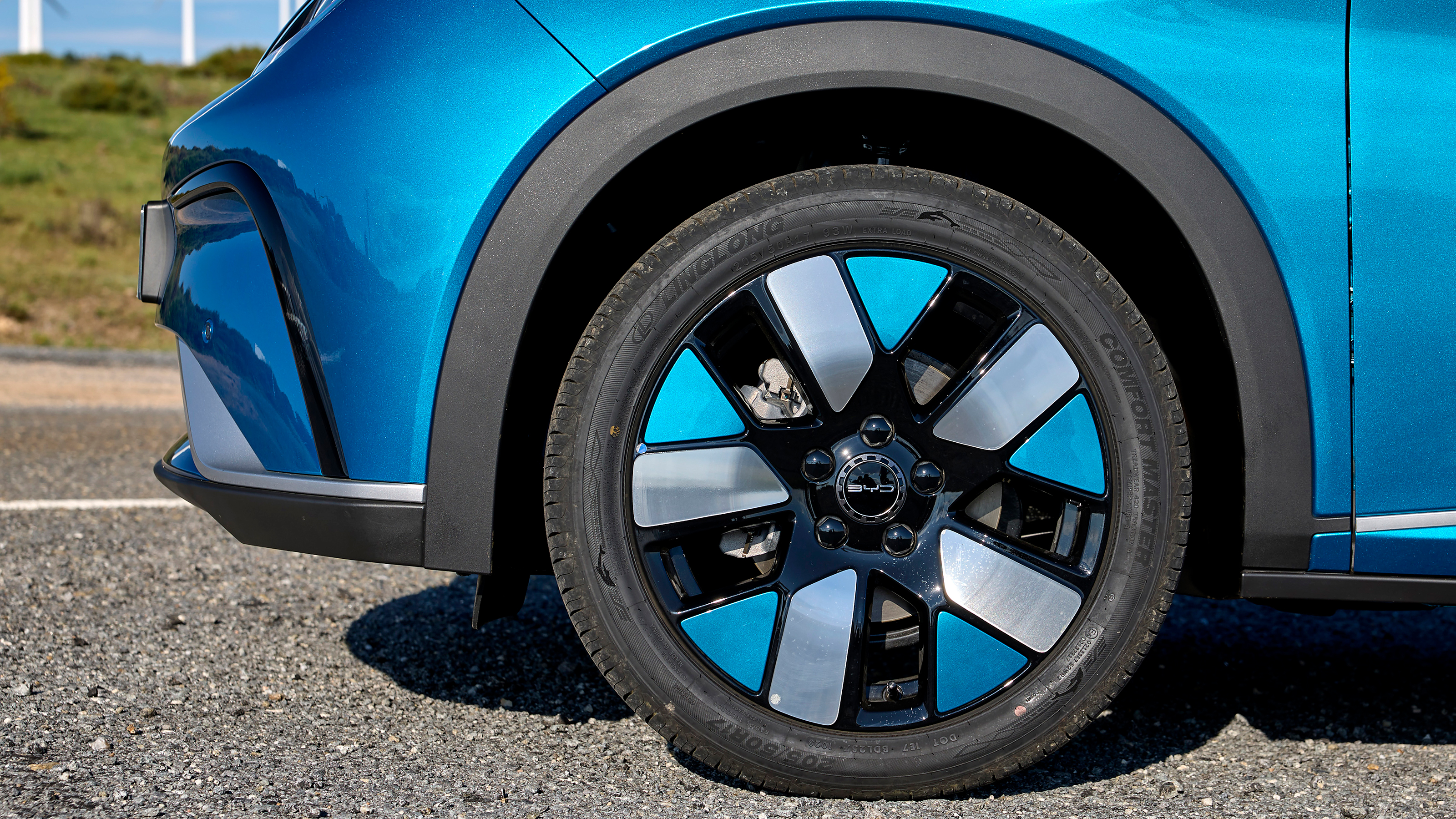 BYD Dolphin - front nearside wheel