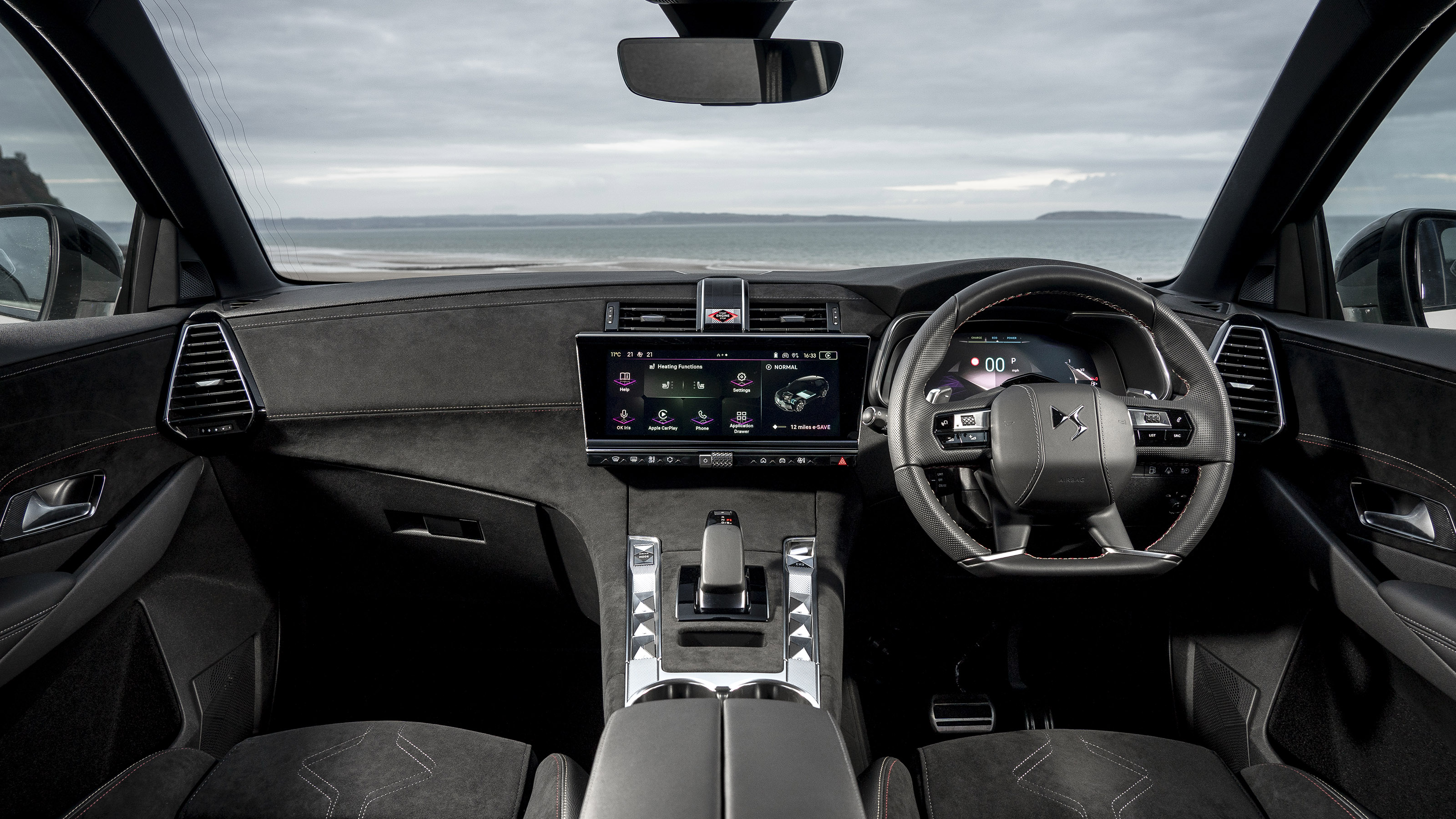 DS 7 - interior