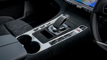DS 7 - centre console