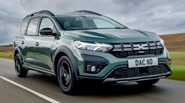 Dacia Jogger - front tracking