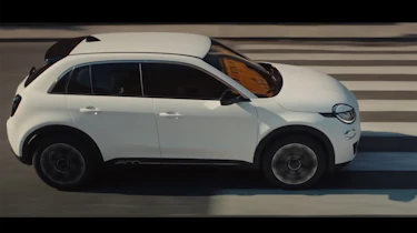 Fiat 600 video screen grab side