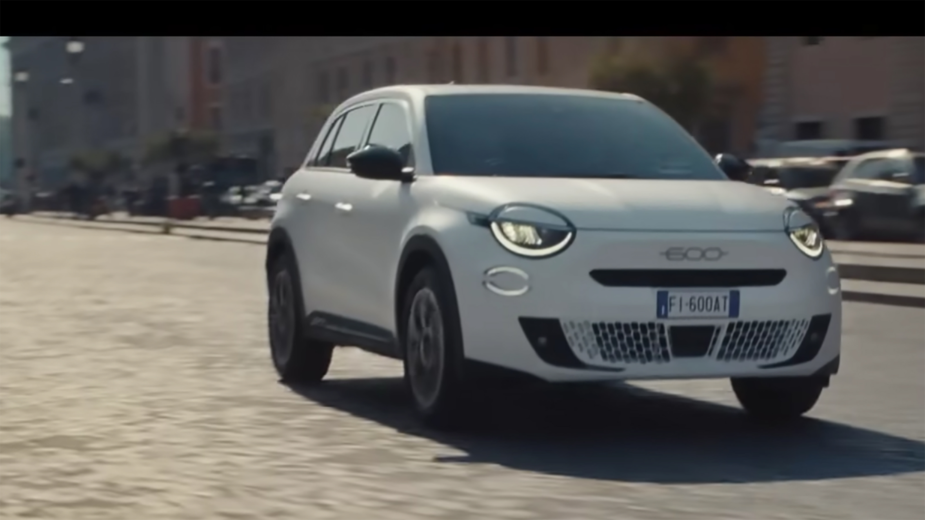 Fiat 600 video screen grab