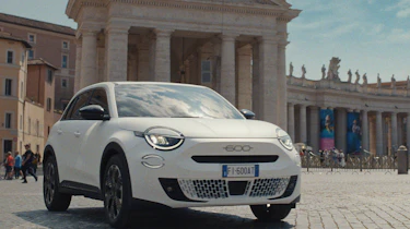 Fiat 600 video screen grab front