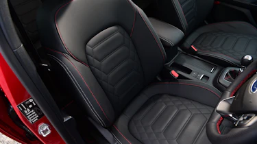 Ford Focus - front seats