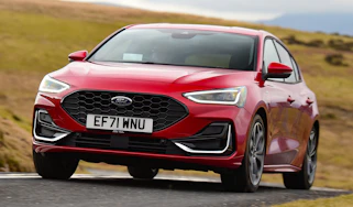 Ford Focus - front cornering