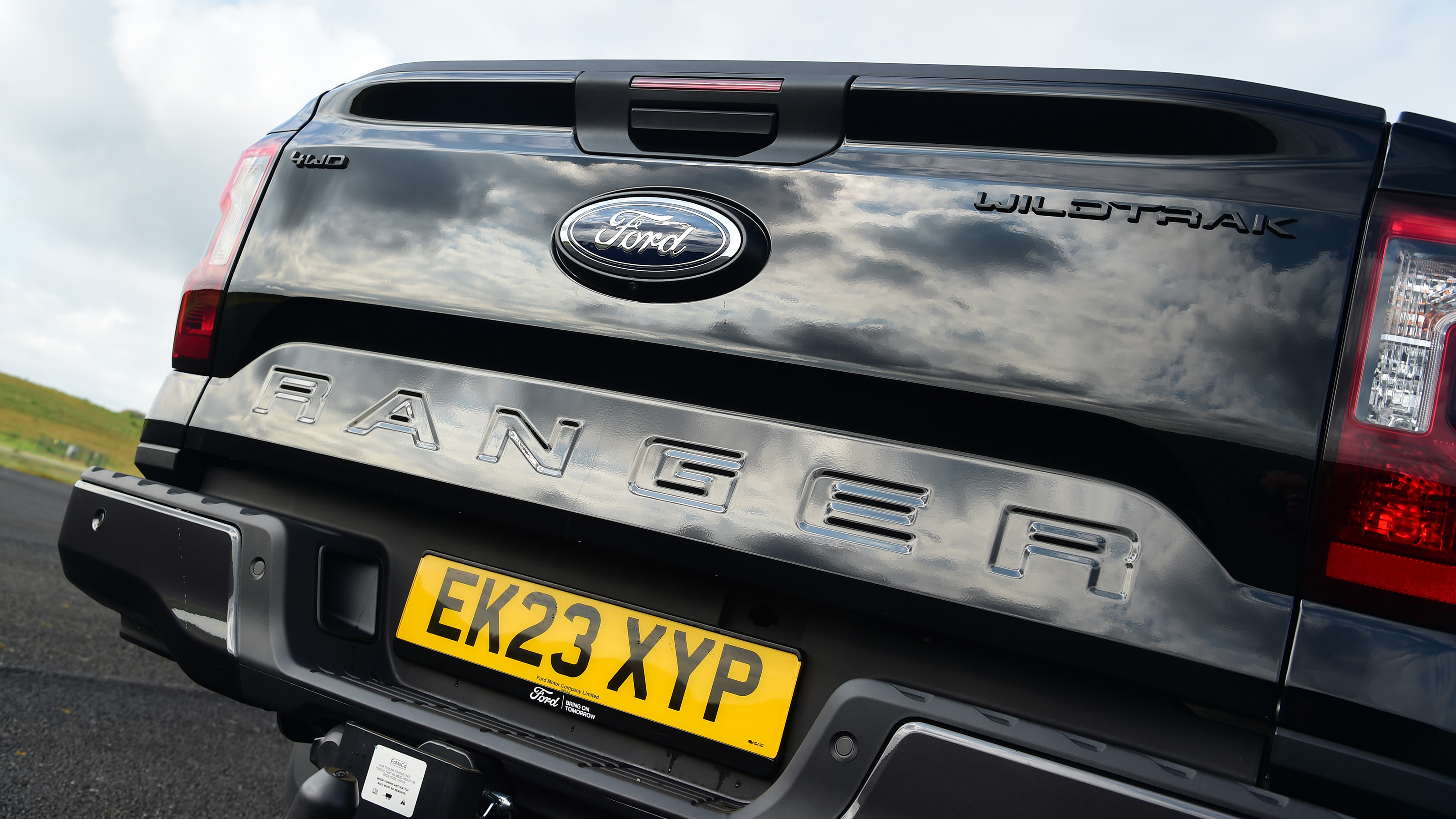 Ford Ranger - tailgate