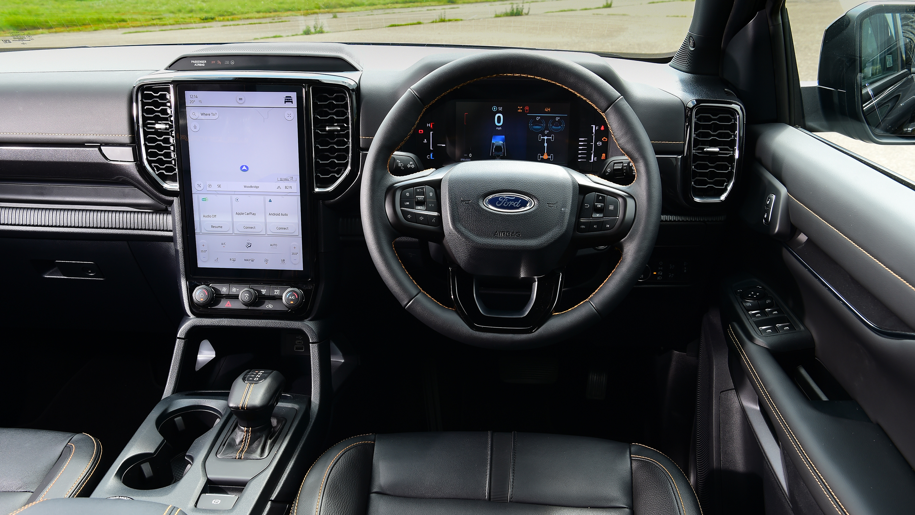 Ford Ranger - interior