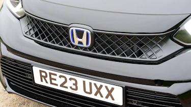 Honda Jazz - front grille